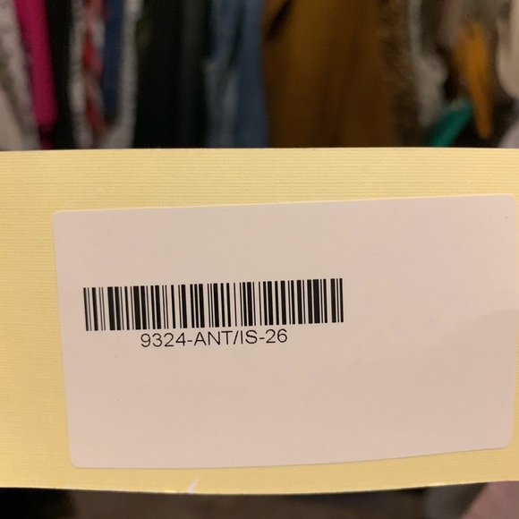 Never worn plus size allure bridal - Picture 5 of 6